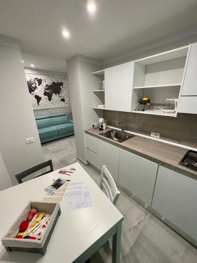Michy Apartment Неаполь Экстерьер фото