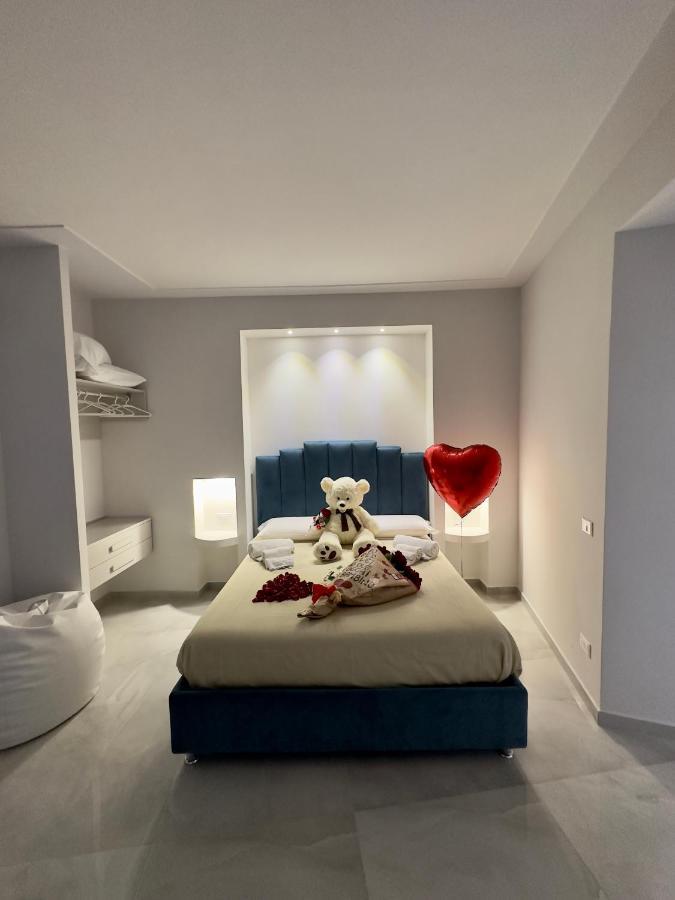 Michy Apartment Неаполь Экстерьер фото