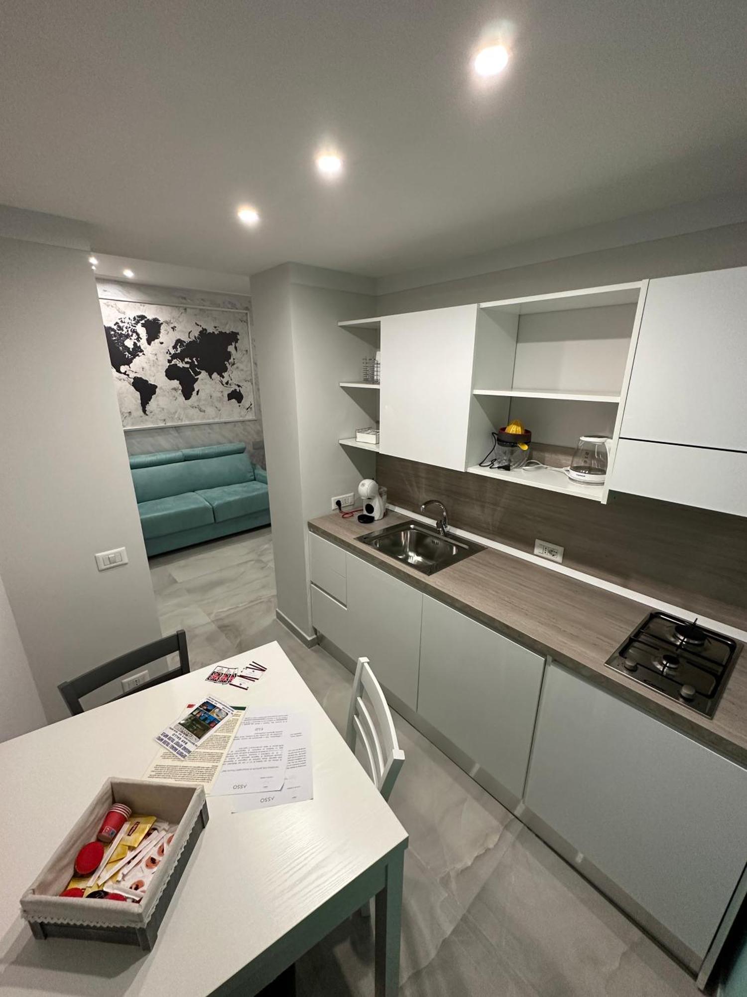 Michy Apartment Неаполь Экстерьер фото